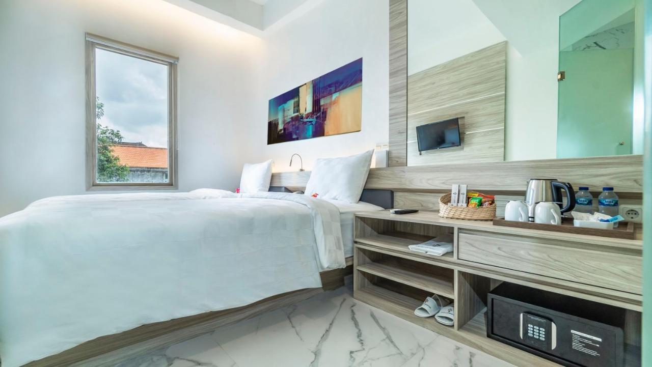 Pop! Hotel Teuku Umar Денпасар Екстериор снимка
