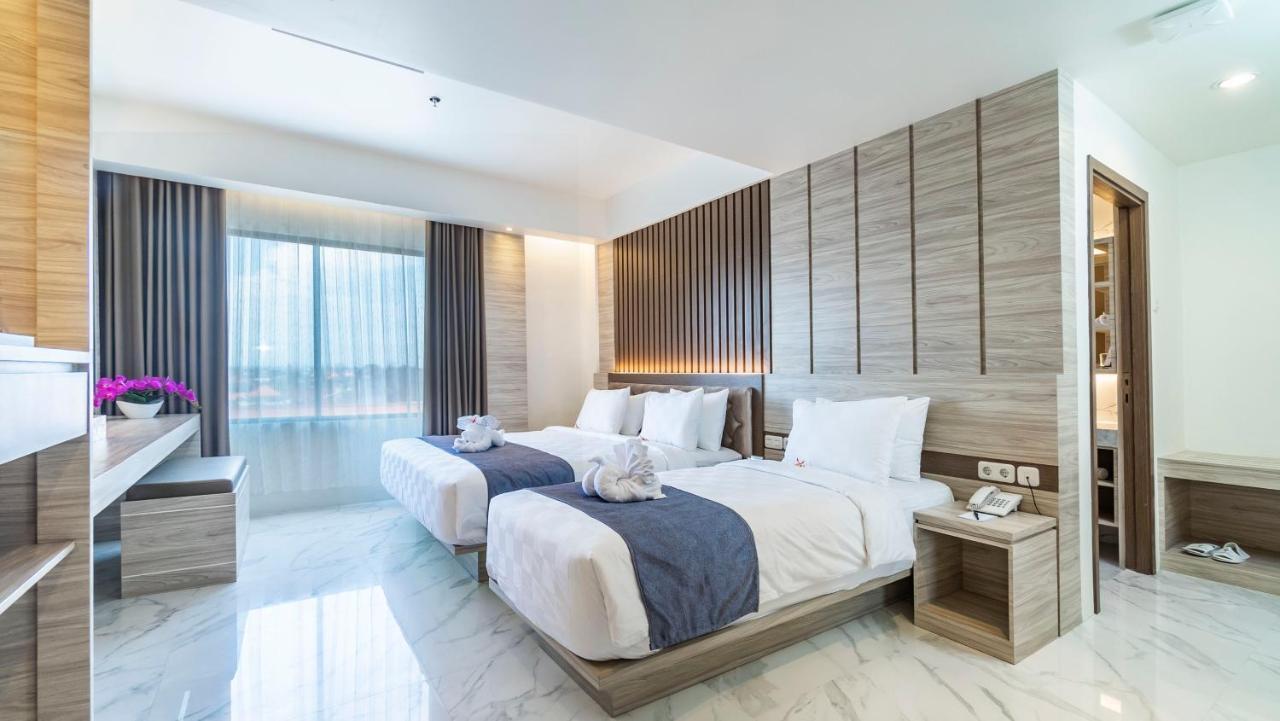 Pop! Hotel Teuku Umar Денпасар Екстериор снимка